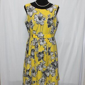 Robbie Bee Yellow Floral Sleeveless Dress